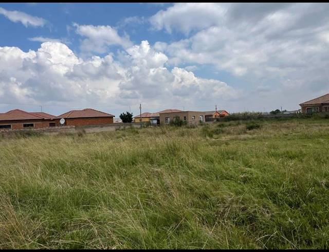 LAND FOR SALE IN WELGEDACHT